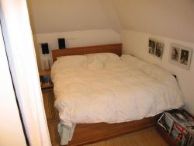 			1 Bedroom, 1 bath, 1 reception Flat			 Cricklewood Lane, GOLDERS GREEN NW2